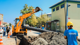 Atatürk Caddesi’nin içmesuyu hattı yenileniyor