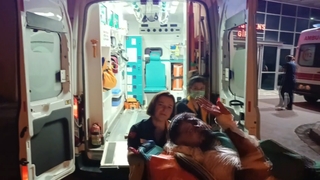 Ayağından tabancayla vuruldu