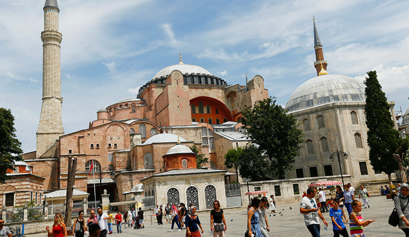Ayasofya'nın açılışı için 100 otobüs kalkacak