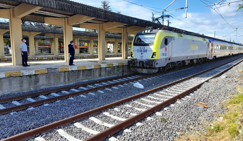 Aylar sonra Adapazarı Garı'na geldi