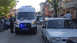 Ayrıldığı eşini silahla vurdu