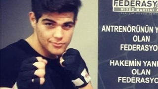 Babasına yardım ederken öldü