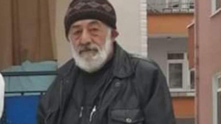 Babasının cenazesini yıkarken fenalaşıp yaşamını yitirdi