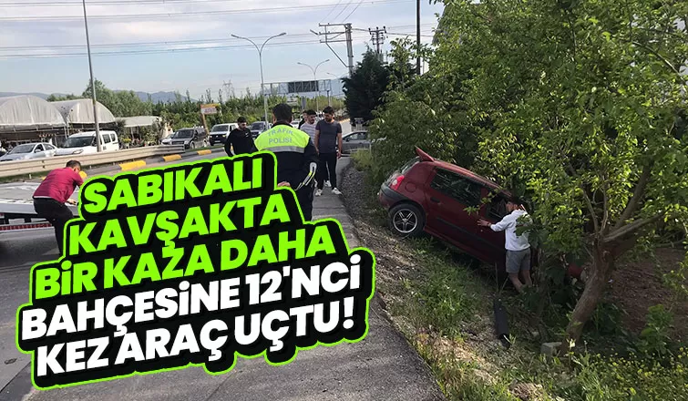 Bahçesine 12 kez araç uçtu