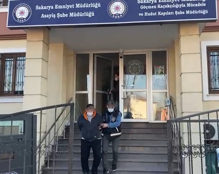 Bahiste para kaybetti, çalıştığı depodan 800 bin liralık fındık çaldı