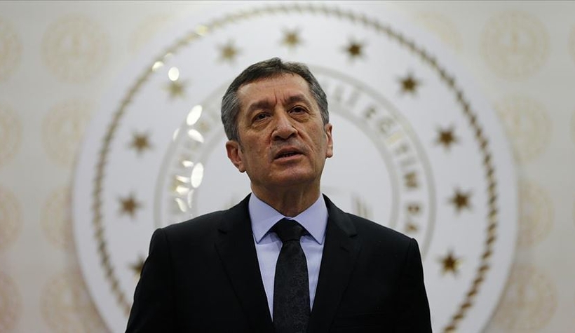 Bakan açıkladı; Tüm sınavlar okullarda yapılacak