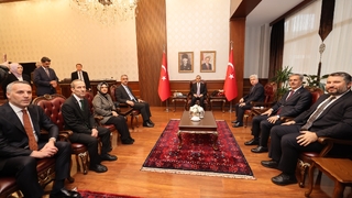 Bakan Kacır Sakarya'ya geldi