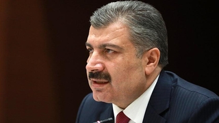 Bakan Koca: İki virüsle savaşmak zorunda kalmayalım