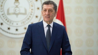 Bakan Selçuk'tan uzaktan eğitim açıklaması