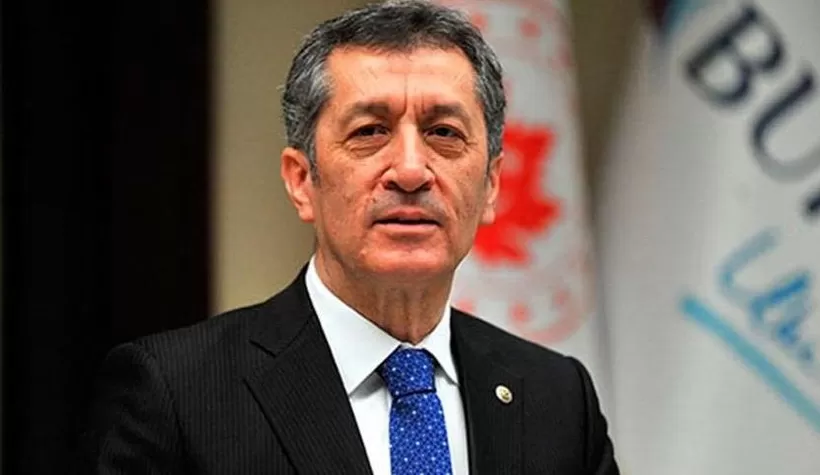 Bakandan okulların açılışıyla ilgili yeni açıklama
