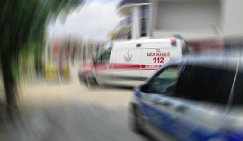 Bakanın konvoyunda kaza