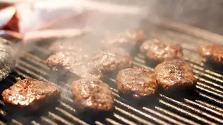 Bakanlık Sakarya'daki o köfteciyi ifşa etti; Köftede bakın ne çıktı