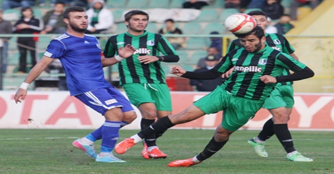 Başakşehir ile Burak Bekaroğlu pazarlığı