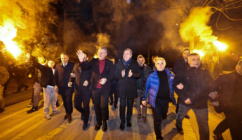 Başkan Adayı Çelik, mahalle sakinleriyle bir aradaydı