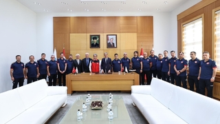 Başkan Alemdar, İtfaiyeciler ile buluştu