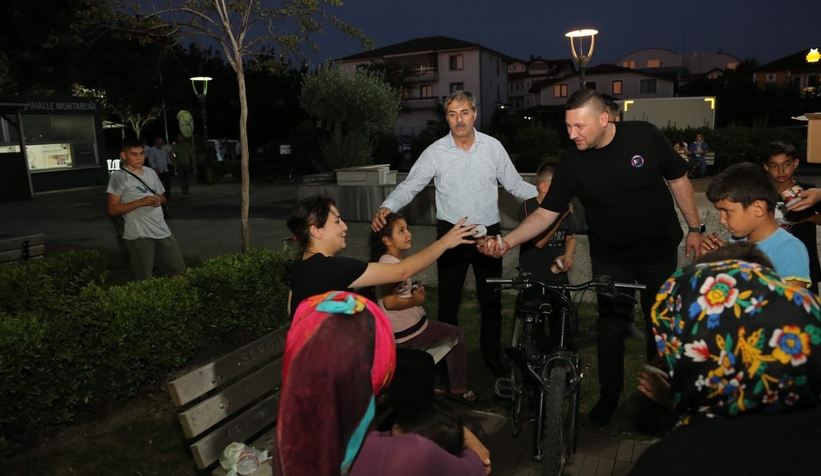 Başkan Alemdar, muhtarlar ve vatandaşlarla bir araya geldi