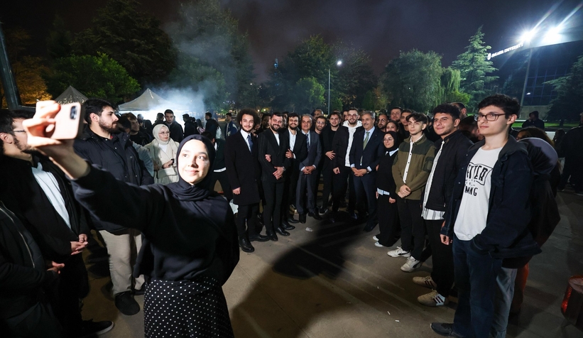 Başkan Alemdar SAÜ'de öğrenciler ile buluştu