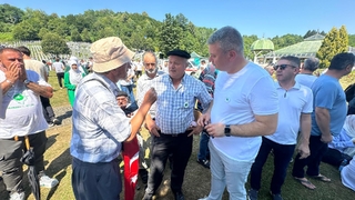 Başkan Çelik, Srebrenitsa'daki anma törenine katıldı