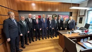 Başkan Çelik'ten yoğun temaslar