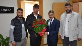 Başkan Dinç, şampiyona üçüncüsünü ağırladı