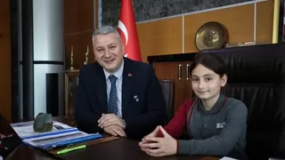 Başkan Osman Çelik’ten 23 Nisan mesajı