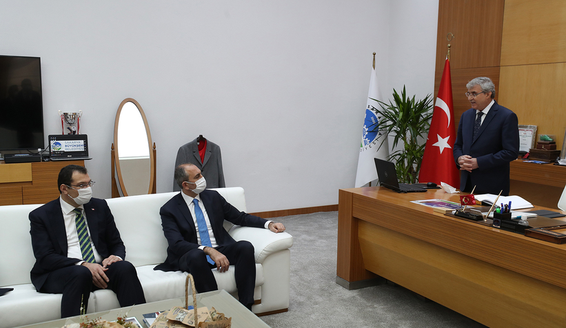 Başkan Yüce, o paranın peşini bırakmıyor