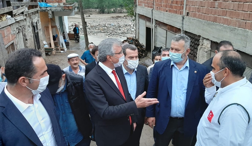 Başkan Yüce, selin vurduğu Giresun'da