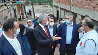 Başkan Yüce, selin vurduğu Giresun'da