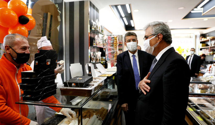 Başkan Yüce, Unkapanı esnafını ziyaret edip sorunları dinledi