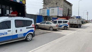 Başörtüsü çalıştığı makineye takılan genç kız öldü