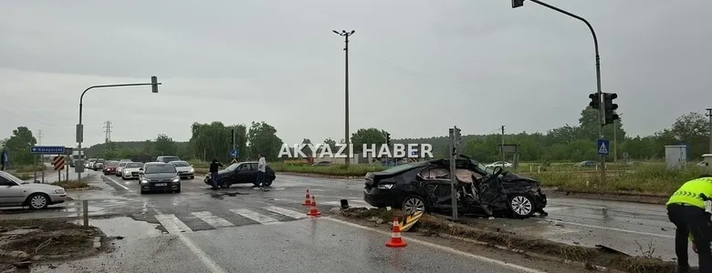 Batakköy Kavşağı’nda Can Pazarı: 3’ü Çocuk 4'ü Ağır 6 Yaralı