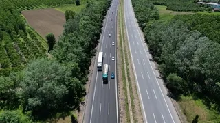 Bayram Dönüşü Başladı! Sakarya Geçişinde Araç Yoğunluğu Havadan Görüntülendi