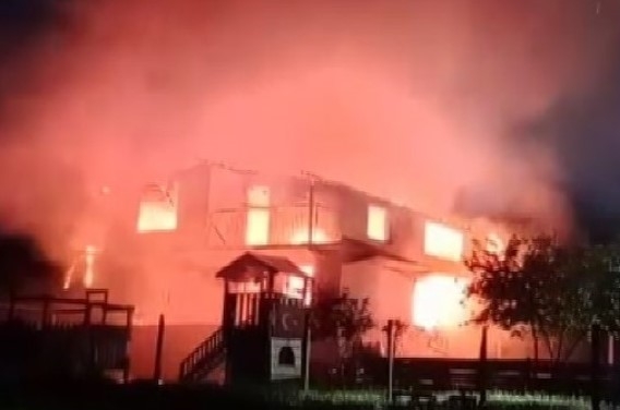 Bayram günü evsiz kaldılar