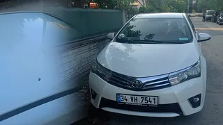 Bayramda Korkutan Olay: Park Halindeki Araca Yorgun Mermi İsabet Etti
