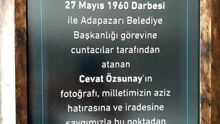 Belediyeden darbeci başkanların fotoğrafları kaldırıldı