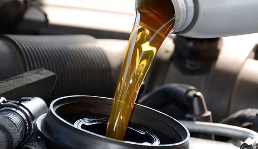 Belgesi olmayanlar motor yağı değiştiremeyecek