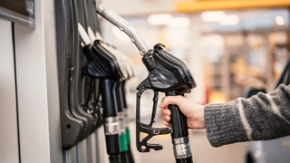 Benzin ve motorine büyük zam