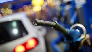 Benzine 17 kuruş zam