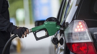 Benzine 21 kuruş zam yapıldı