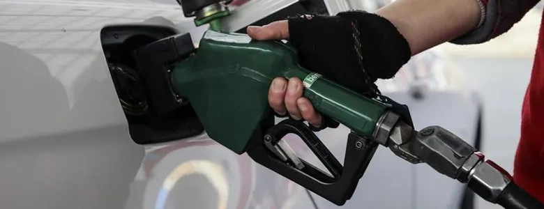 Benzine büyük zam geliyor