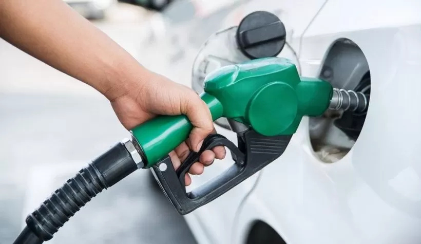 Benzine büyük zam geliyor