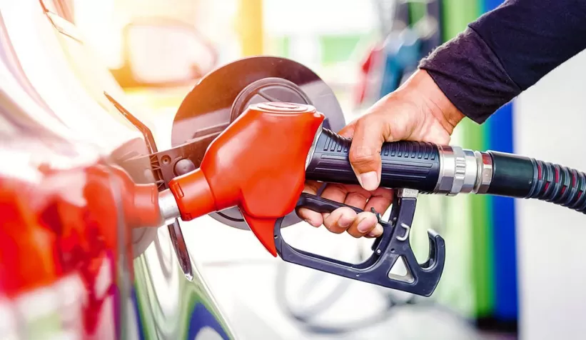 Benzine indirim bekleniyor