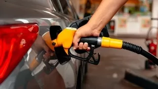 Benzine indirim geliyor