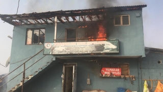 Besi çiftliğinde yangın