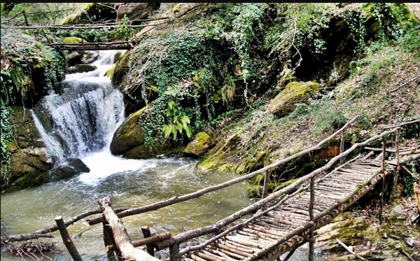 Beşiktaş Vadisi'nde iki genç kayboldu