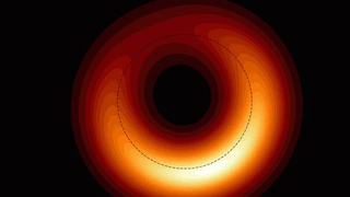 Bilim insanlarından şaşırtan keşif! Fotoğrafı çekilen ilk kara delik dönüyor