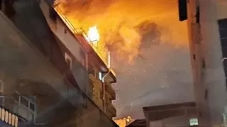 Binayı ateşe verdi, kaçmaya çalışırken yakalandı