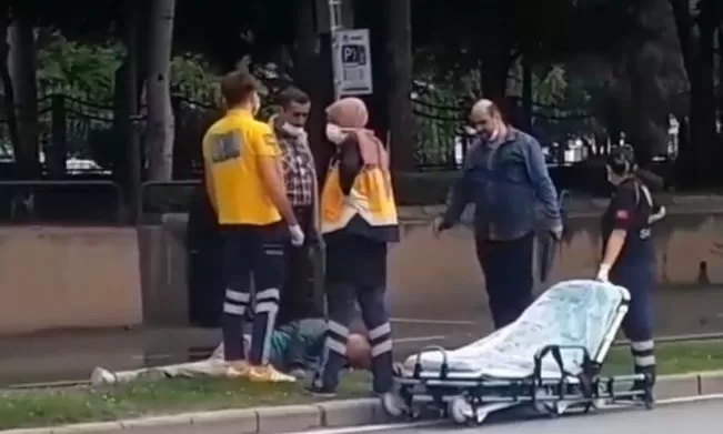 Bir anda yere yığıldı