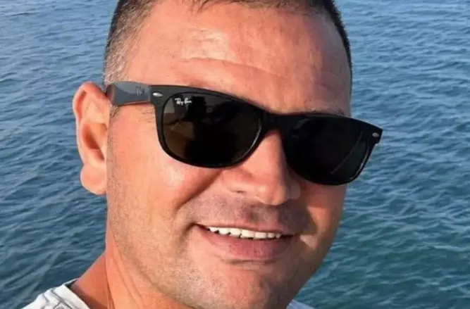 Bir çocuk babasından acı haber