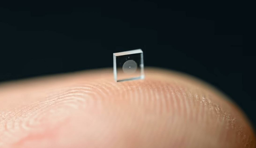 Bir tuz tanesi kadar küçük kamera icat ettiler